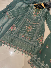 4 Colours Eid Khushiyan Plazzo Kameez chiffon embroidered Pakistani stonework embellished design S-XI suits Womenswear Elegant