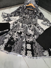 HAWA Modest short dress with a matching face mask 4 piece Pakistani design casual wear duppatta S-XL