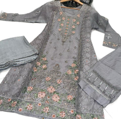 4 Colours AMELIA salwar kameez suit 3 piece
Pakistani Chiffon embroidered Dupatta sequins S-XL