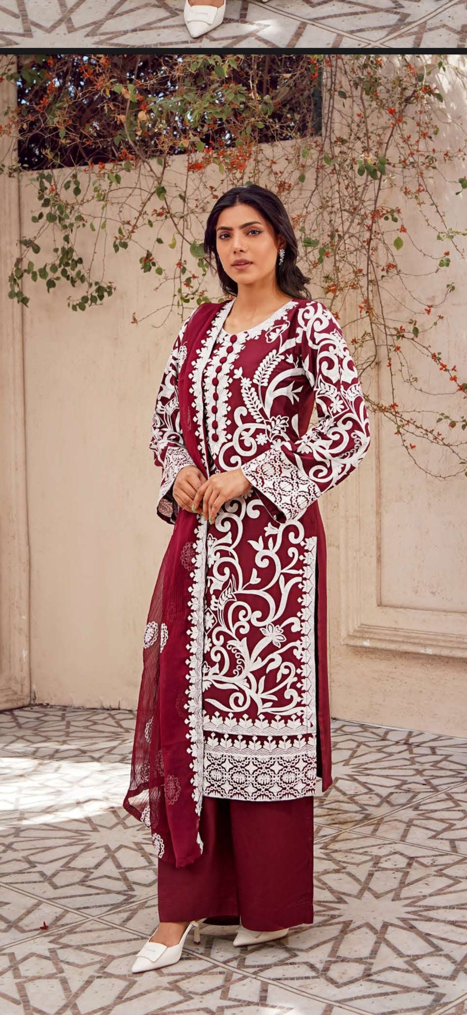 NAIRA - 4 Colours white embroidered salwar kameez suit 3 piece Pakistani embroidered chiffon Dupatta S-XL