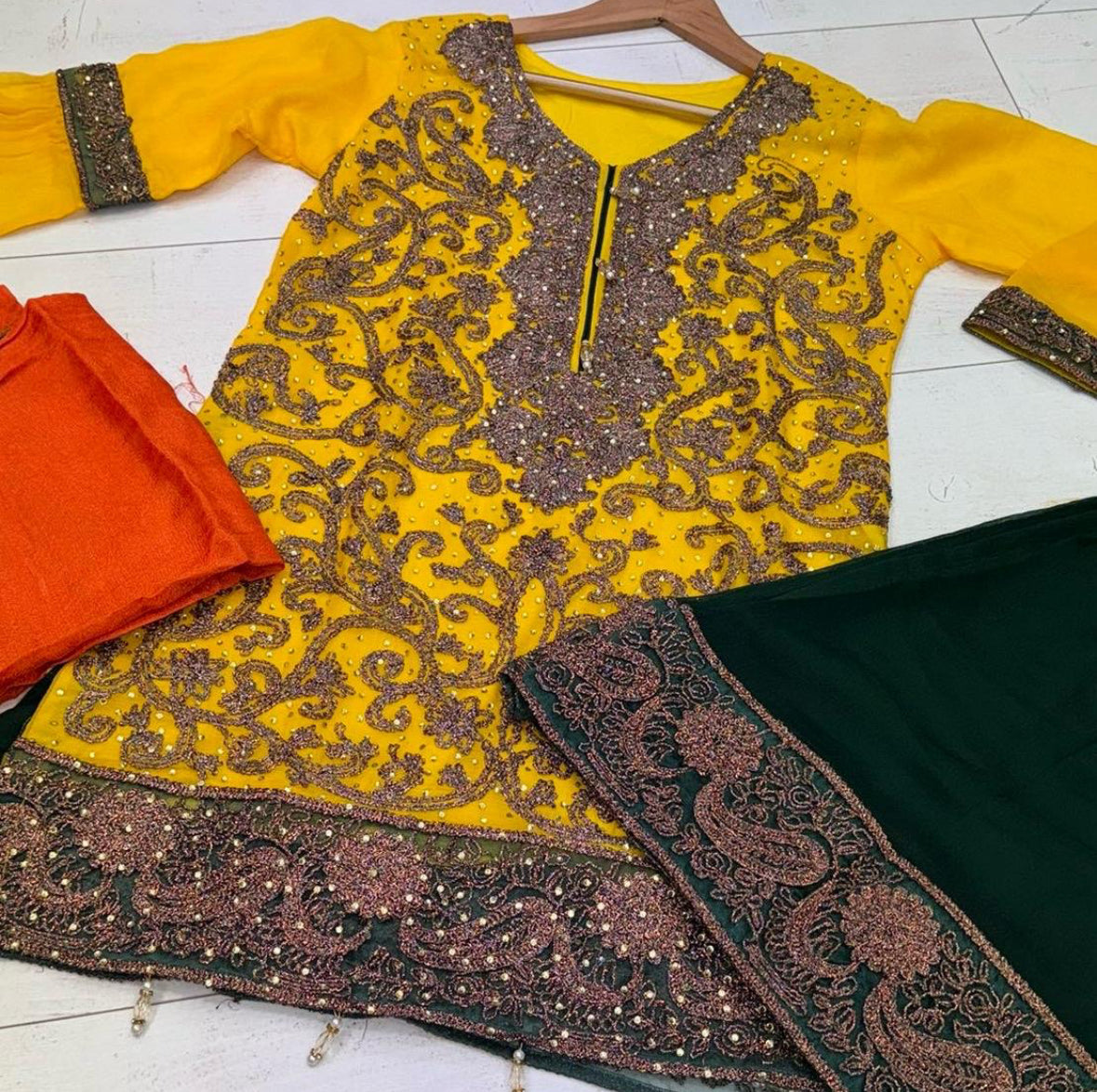 MEHNDI MAYOO 3 Plazzo Kameez chiffon embroidered stone work Pakistani design S-L suits