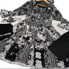 HAWA Modest short dress with a matching face mask 4 piece Pakistani design casual wear duppatta S-XL